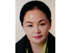杨瑞与重庆区委书记雷政富12秒的赵红霞同岁，她实现了从“广东...